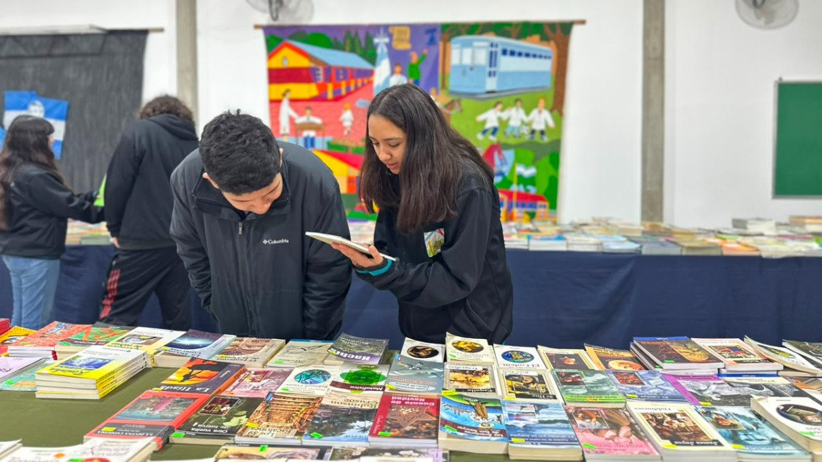 Se llevó adelante la primera jornada de la 3ra Feria del Libro de Aldea Brasilera